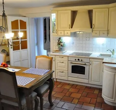 Apartament Izba Pod Kasztanem *